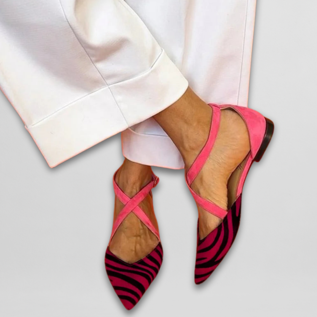 Ballerinas with straps