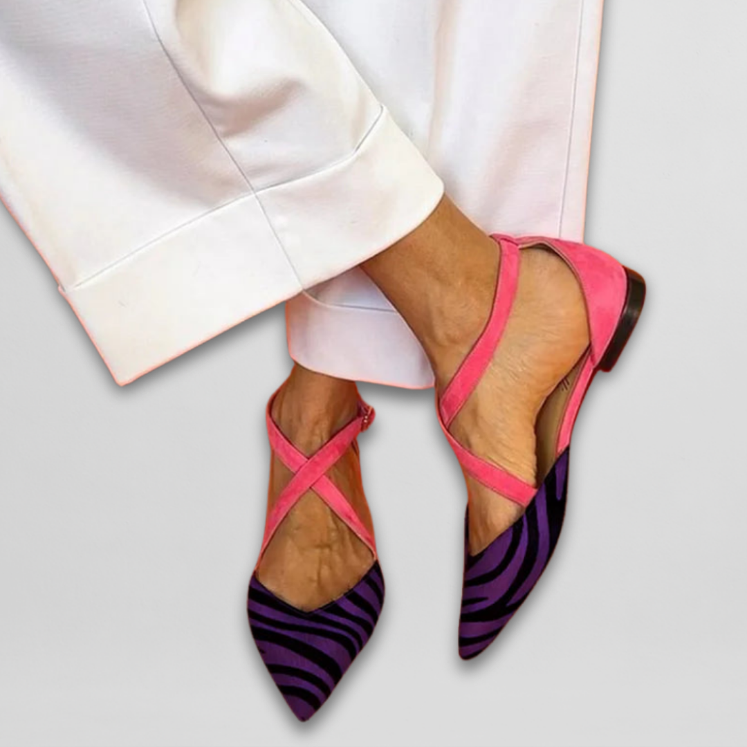 Ballerinas with straps