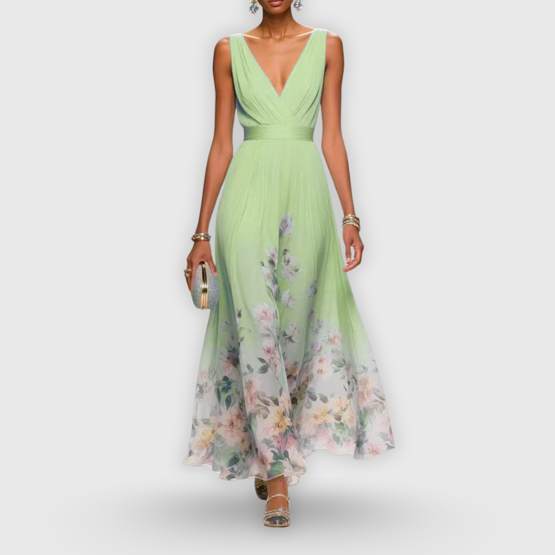 Summer dress with elegant lightness