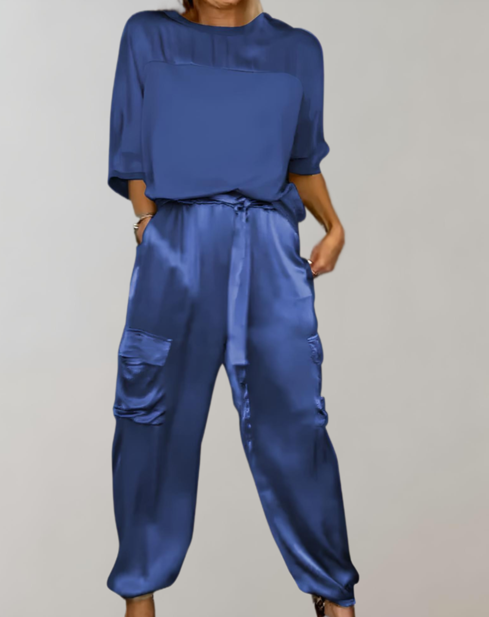 Silky Cargo Lounge Set