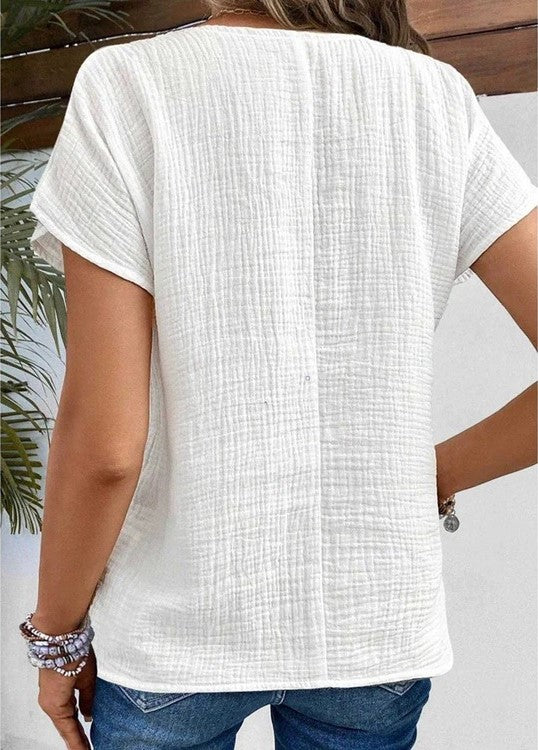 Chic Warm-Weather Blouse