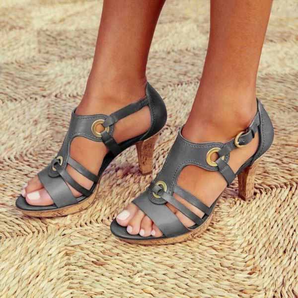 Cruz Sandal