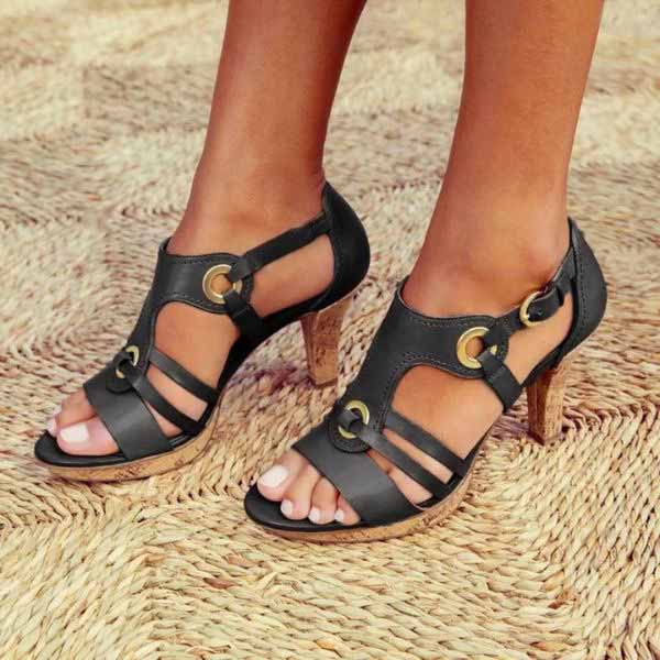 Cruz Sandal
