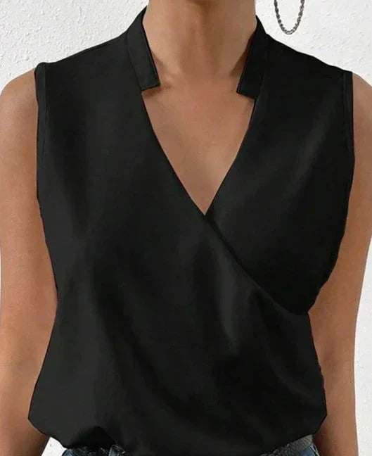 Classic Sleeveless Solid Blouse