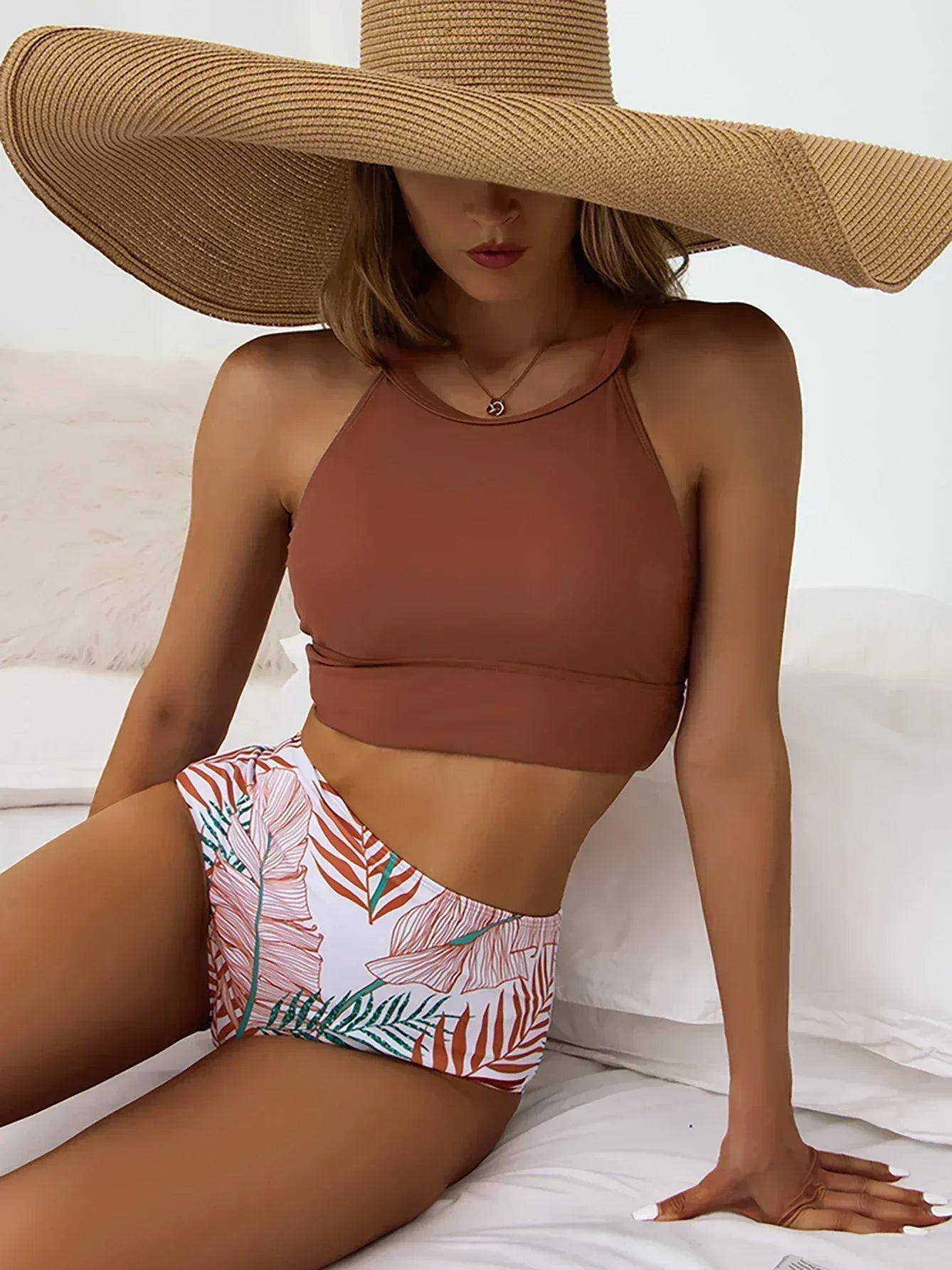 Elegant High-Waisted 2-Piece Swimsuit